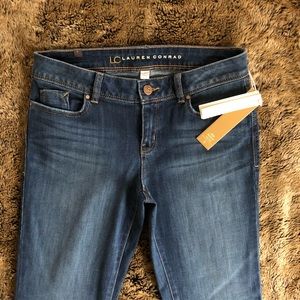 LC LAUREN CONRAD SLIM BOOTCUT JEANS